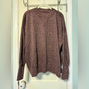 A&F sweatshirt cheetah print